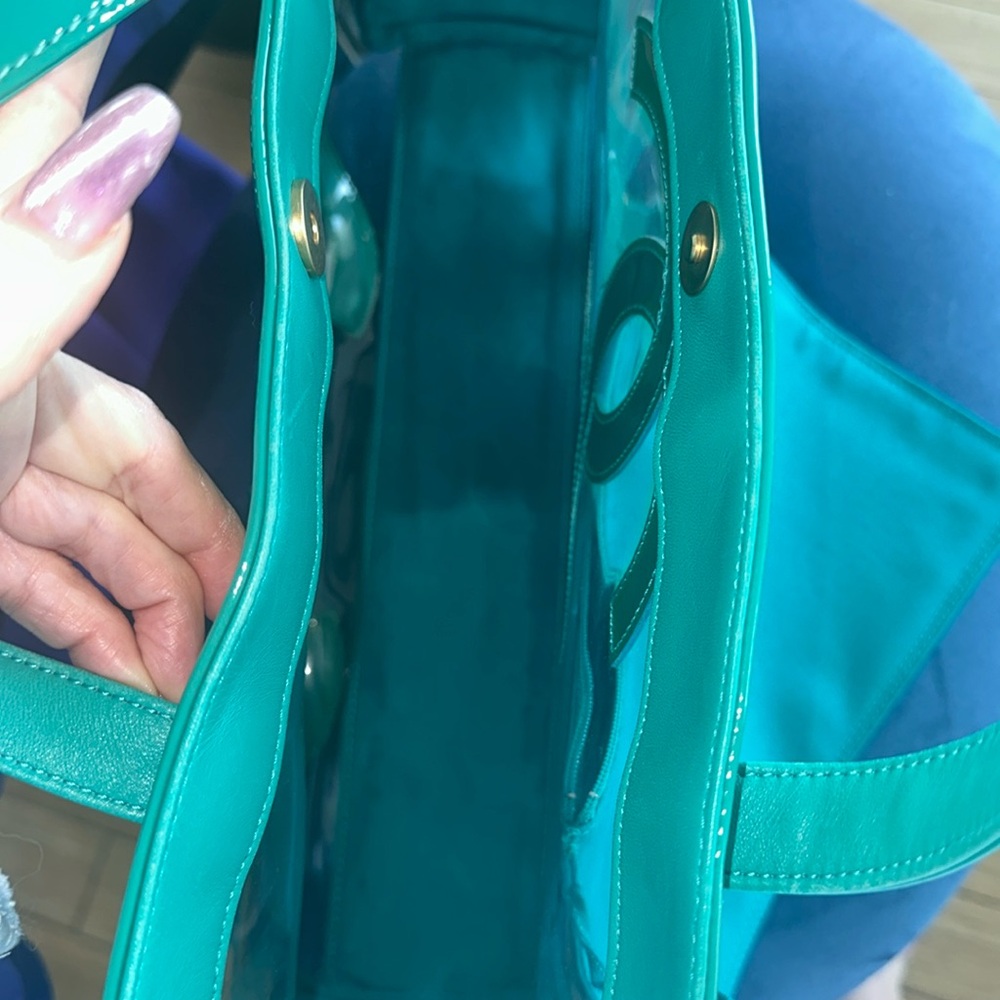 CHANEL triple C’s Teal Transparent Tote - Picture 4 of 10